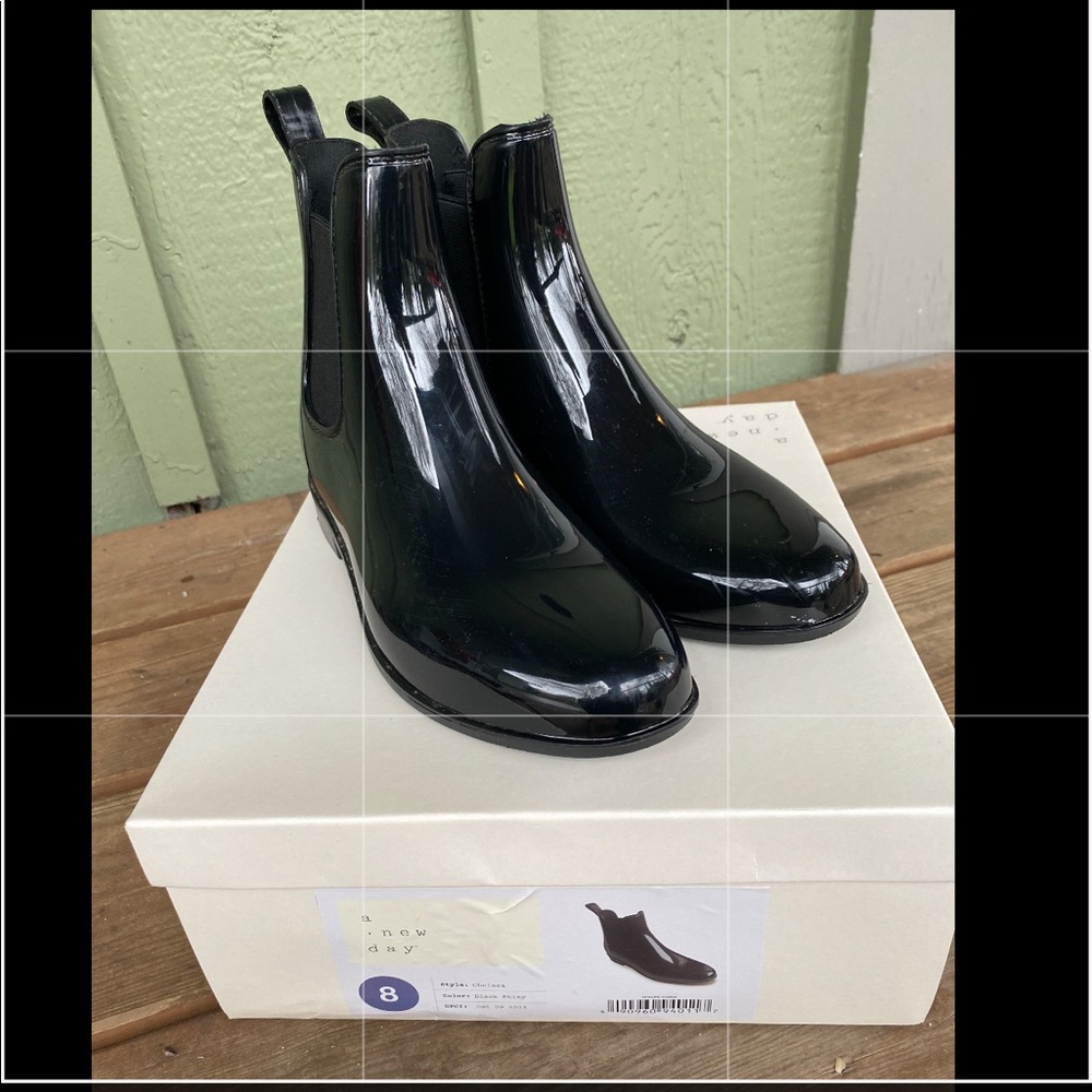 A New Day “Chelsea” Rain Boots